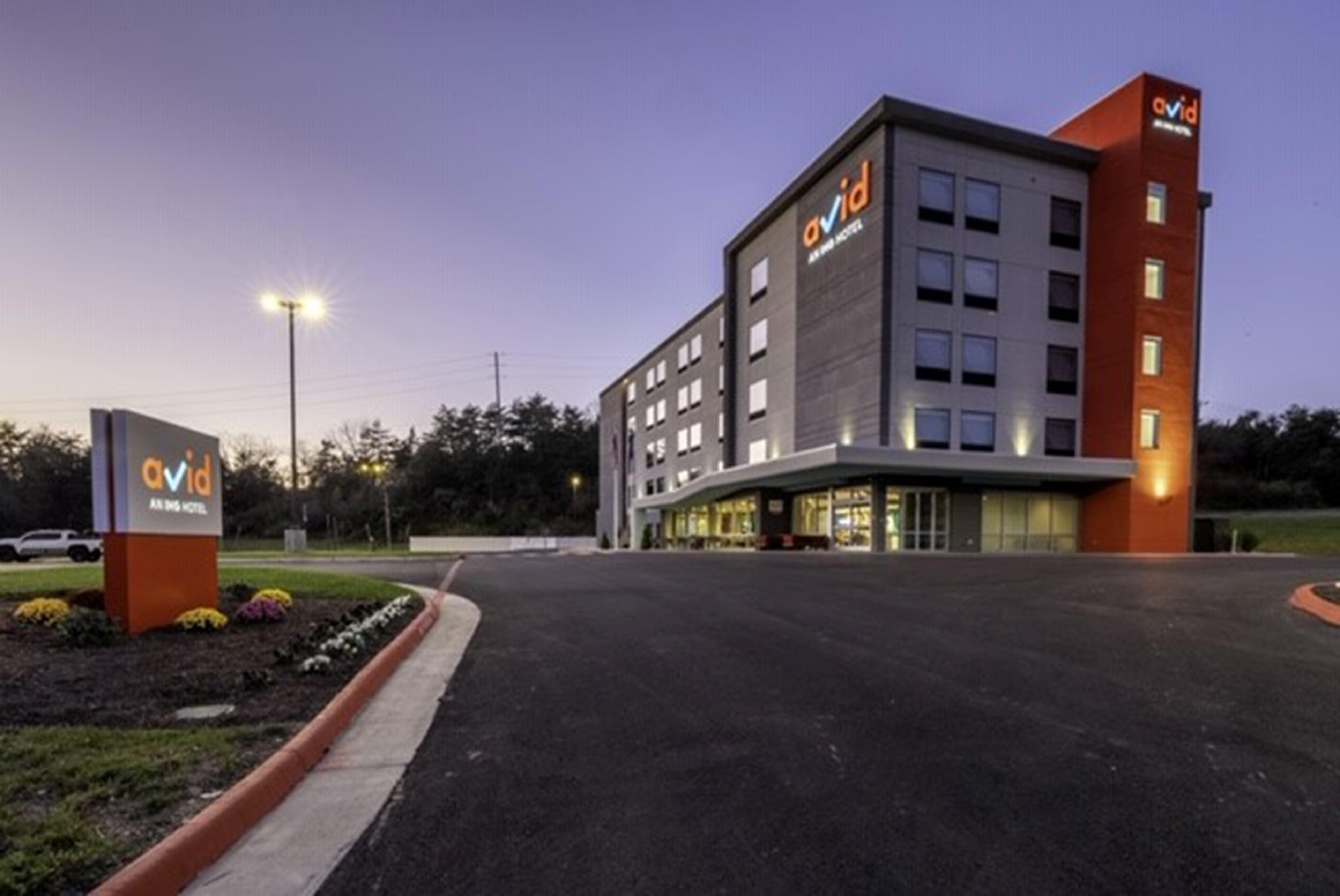 Avid Hotel - Staunton By Ihg Kültér fotó