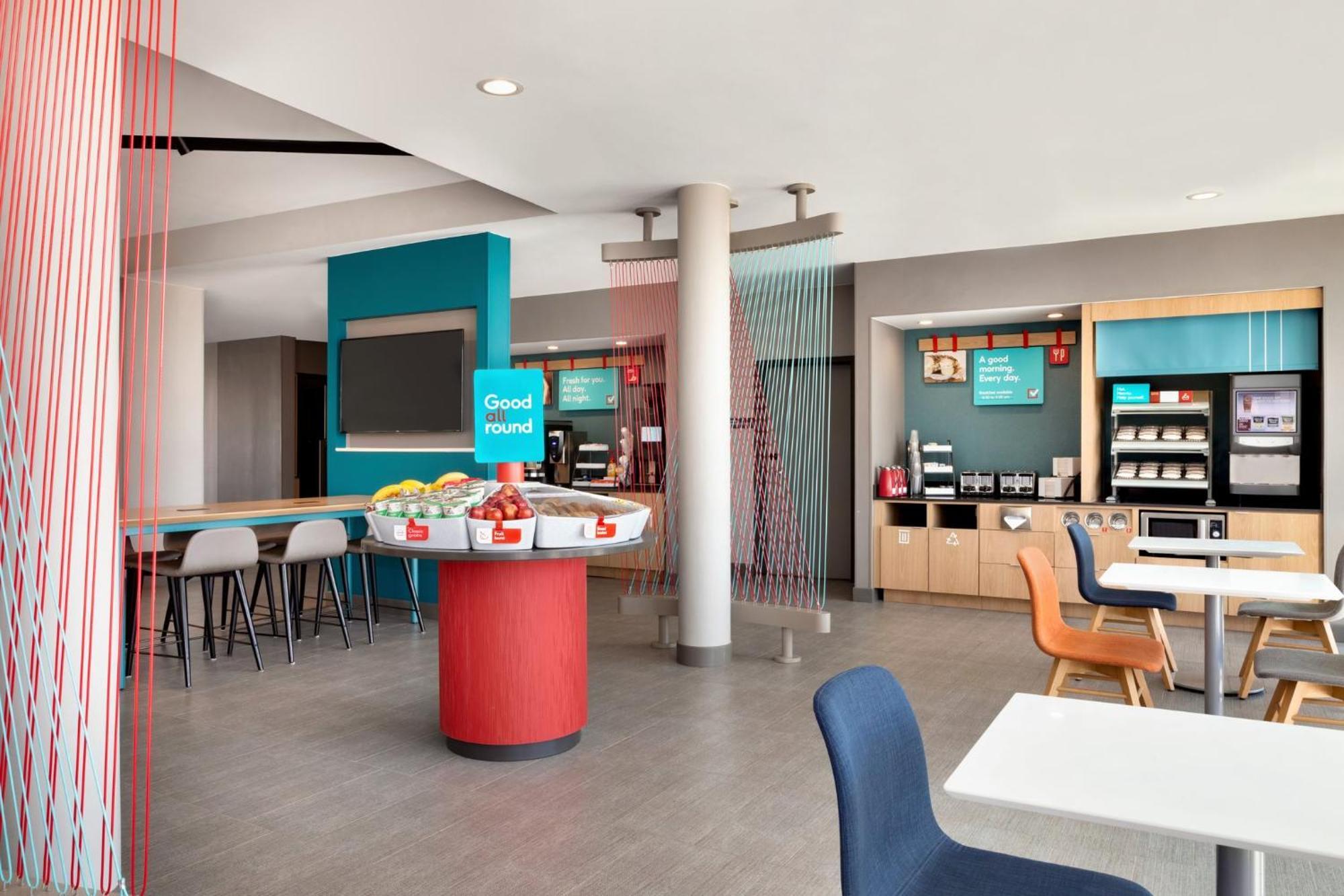 Avid Hotel - Staunton By Ihg Kültér fotó