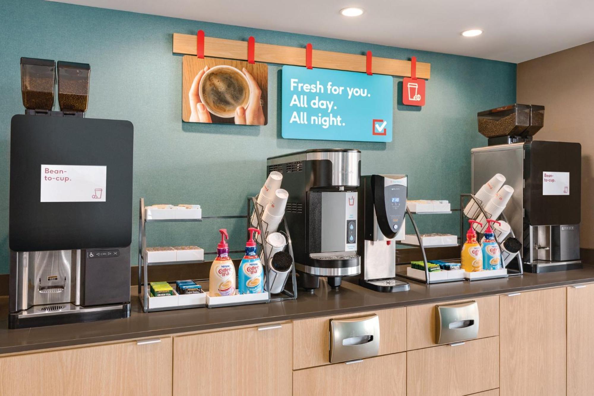 Avid Hotel - Staunton By Ihg Kültér fotó