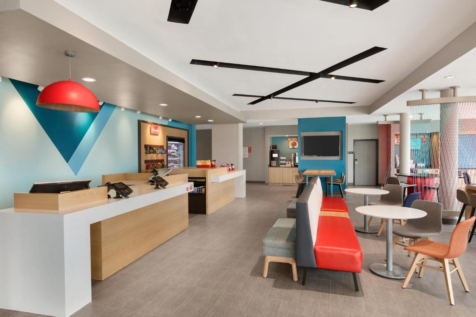 Avid Hotel - Staunton By Ihg Kültér fotó